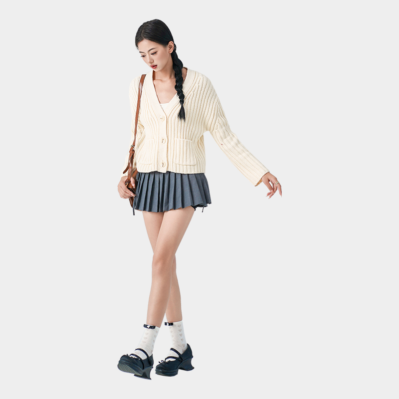 Hàng dệt kim thời trang mùa hè: Lightness, kết cấu & phong cách Breezy